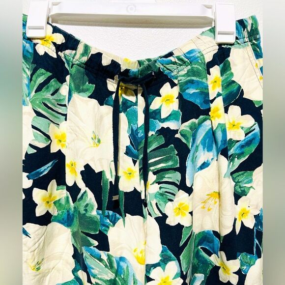 J.Jill shorts tropical floral beach resort summer relaxed fit women’s M - Picture 2 of 10